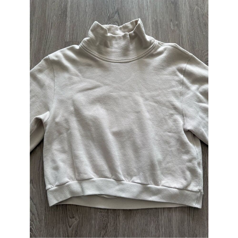 Abercrombie & Fitch Mock Neck Pullover - Picture 5 of 8